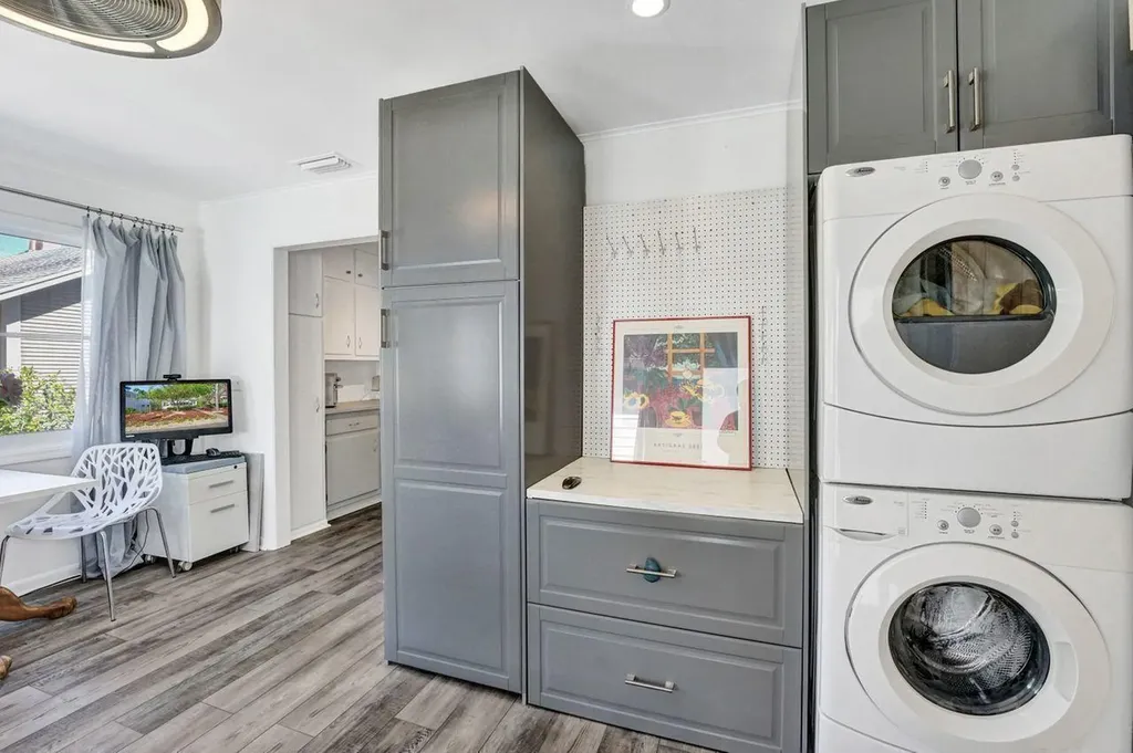 221 S Ocean Breeze Lake Worth Beach FL 33460