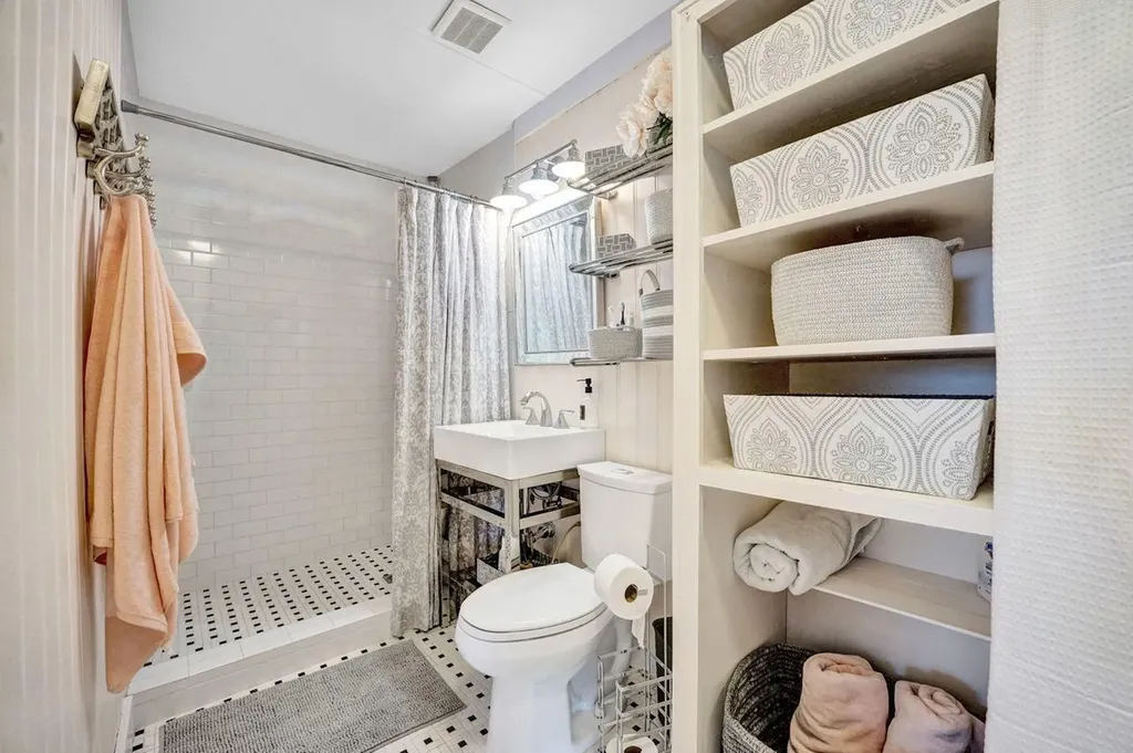 221 S Ocean Breeze Lake Worth Beach FL 33460