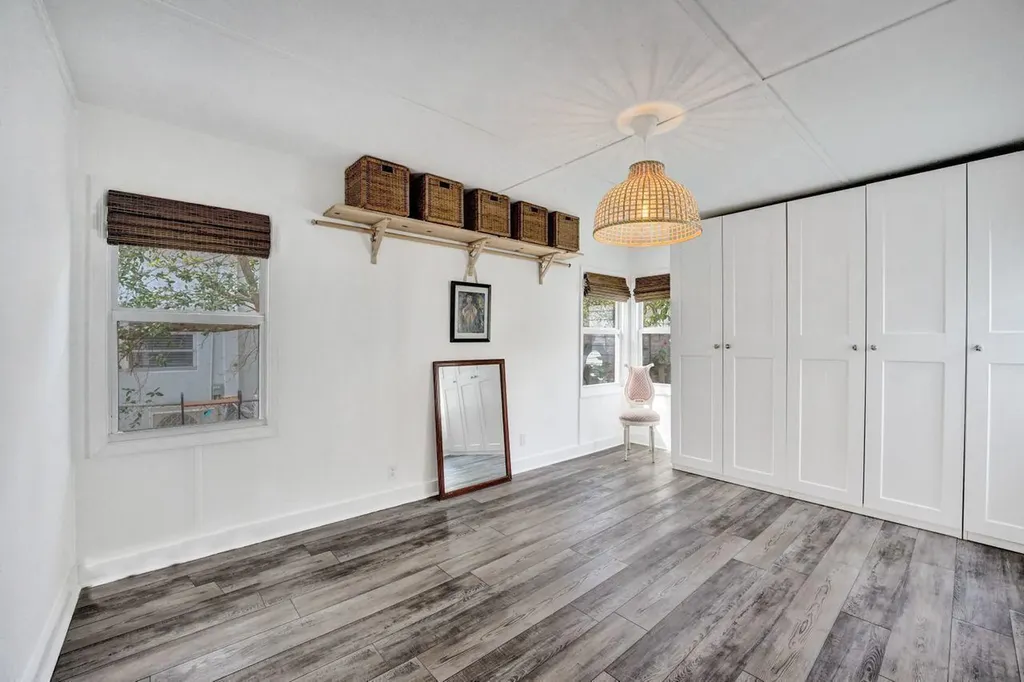 221 S Ocean Breeze Lake Worth Beach FL 33460