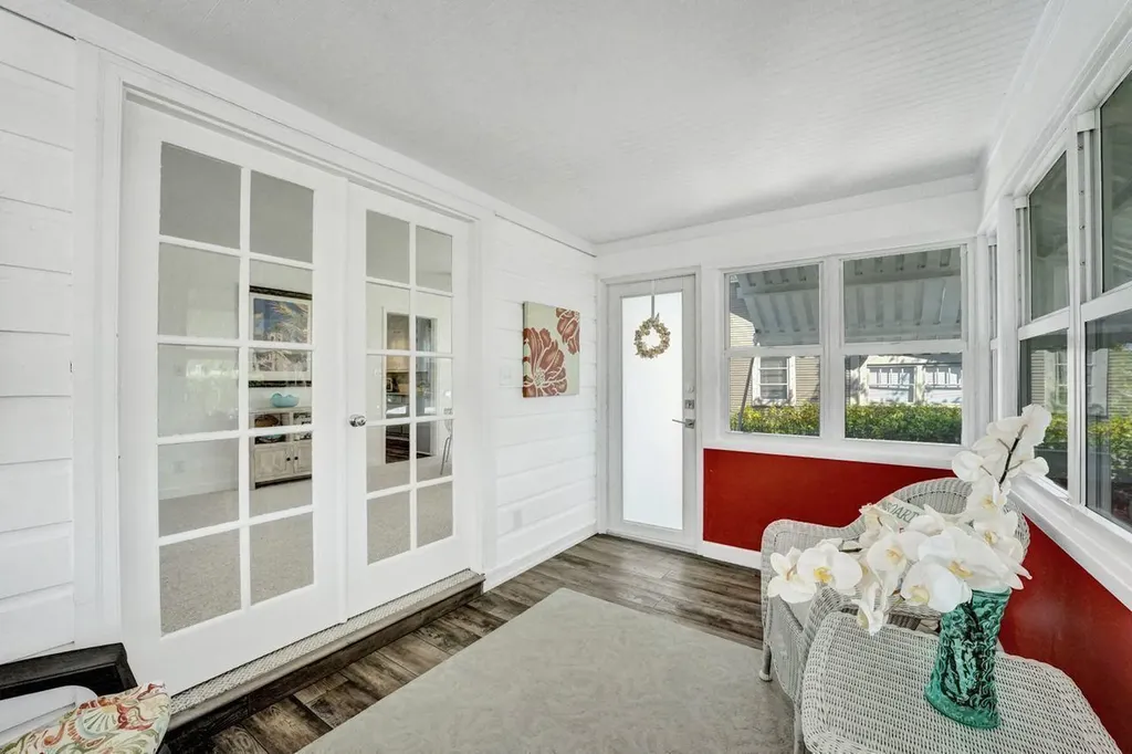 221 S Ocean Breeze Lake Worth Beach FL 33460