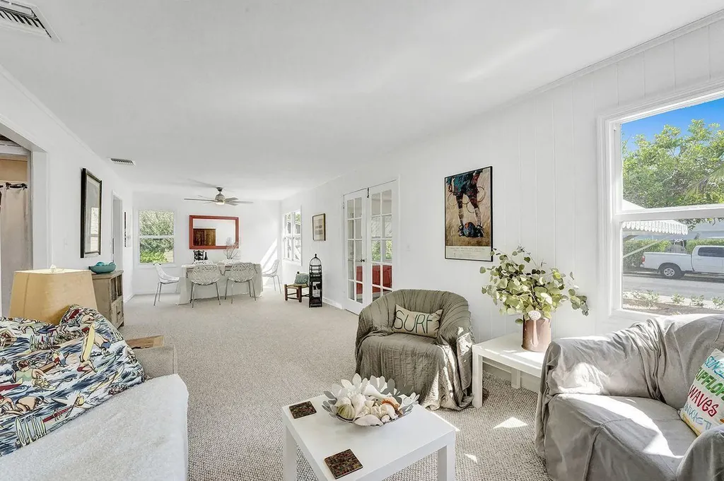 221 S Ocean Breeze Lake Worth Beach FL 33460
