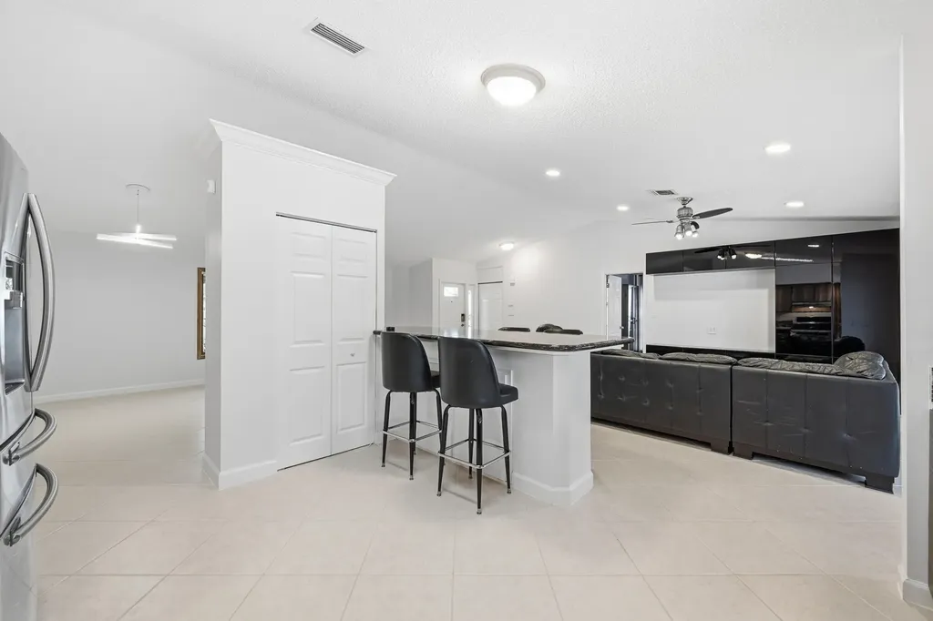 8857 NW 3rd Place Coral Springs FL 33071