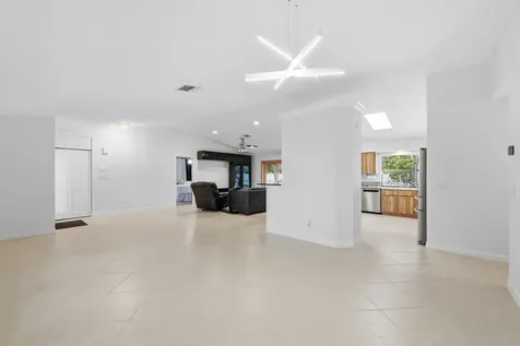 8857 NW 3rd Place Coral Springs FL 33071