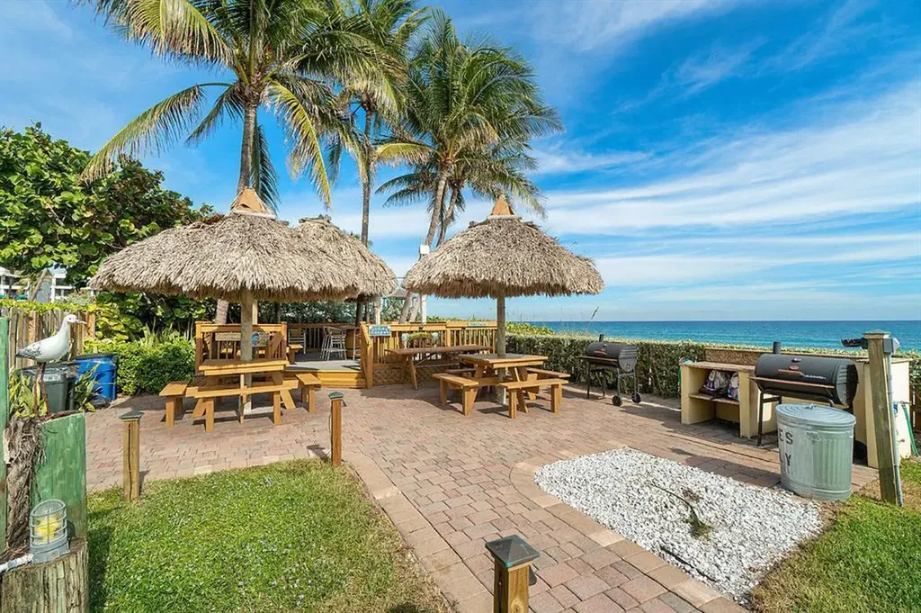800 SE 20th Avenue Deerfield Beach FL 33441