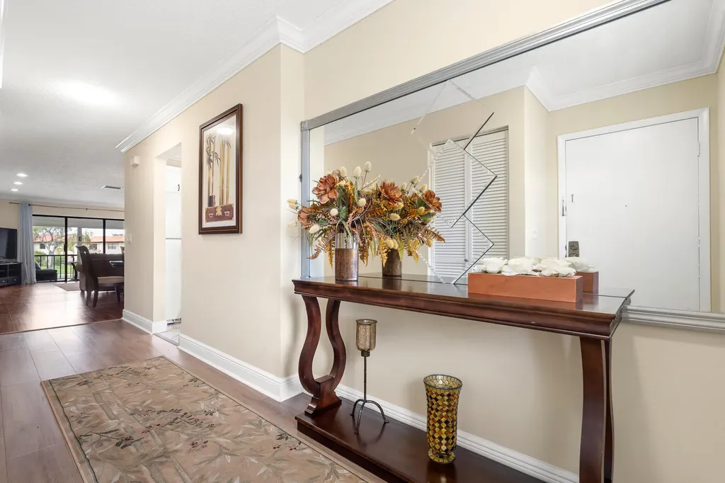 21218 Lago Circle Boca Raton FL 33433