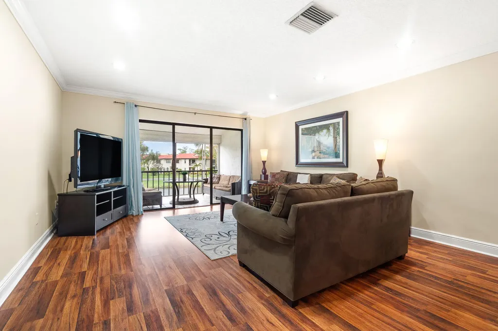 21218 Lago Circle Boca Raton FL 33433