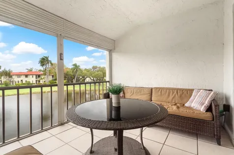 21218 Lago Circle Boca Raton FL 33433
