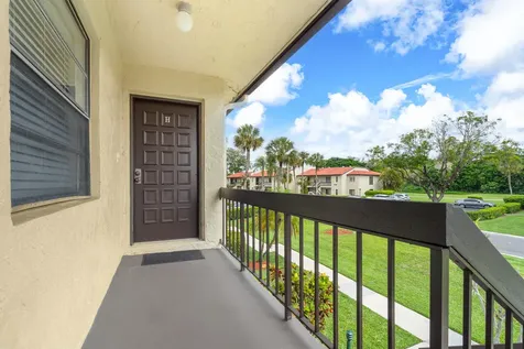 21218 Lago Circle Boca Raton FL 33433