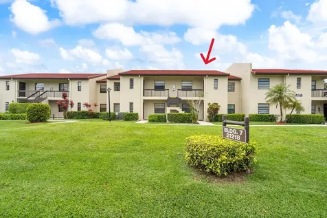 21218 Lago Circle Boca Raton FL 33433