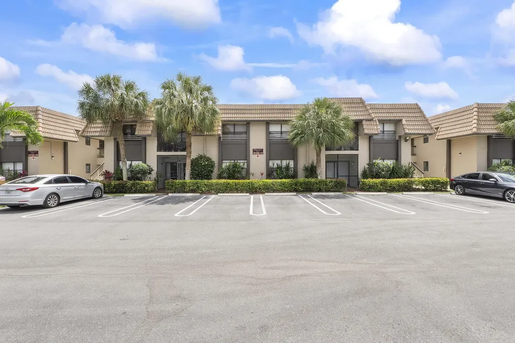 10710 Royal Palm Boulevard Coral Springs FL 33065
