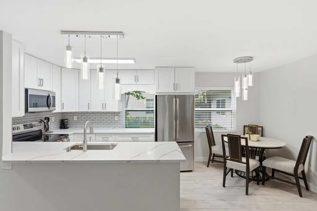 634 Normandy N Delray Beach FL 33484