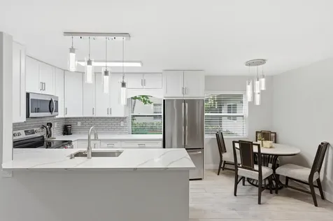 634 Normandy N Delray Beach FL 33484