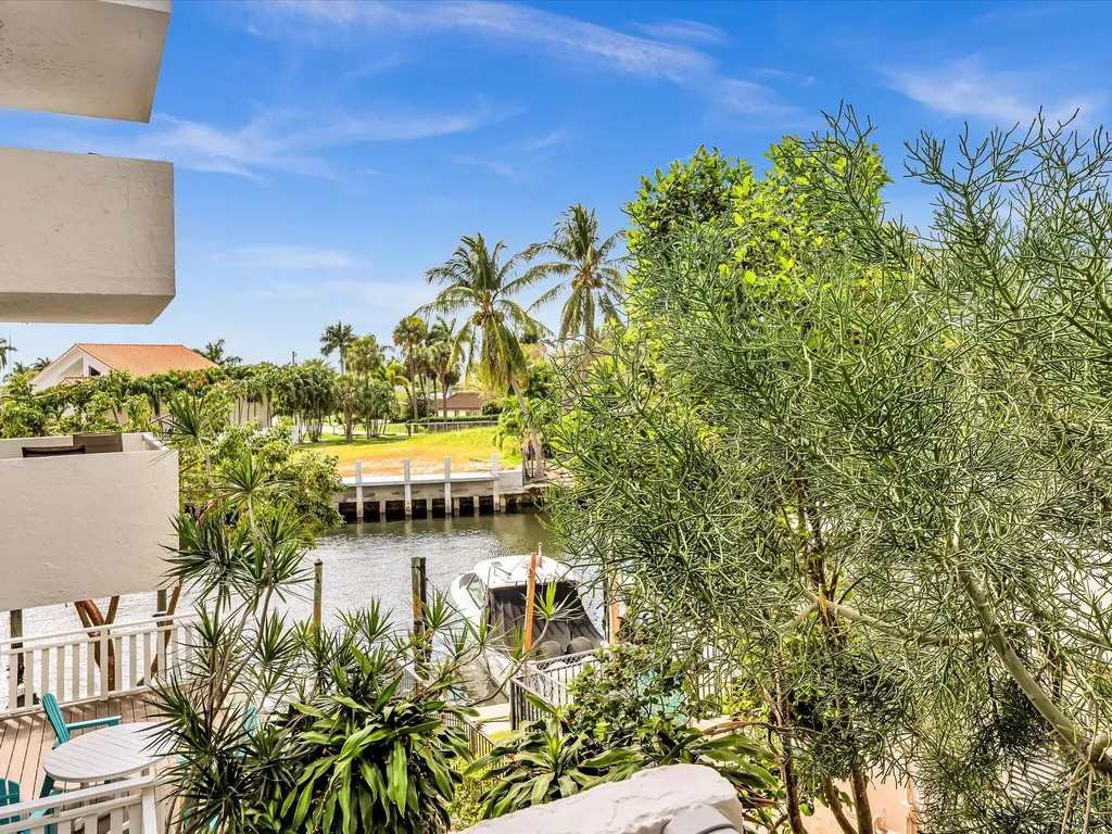 1421 S Ocean Boulevard Pompano Beach FL 33062