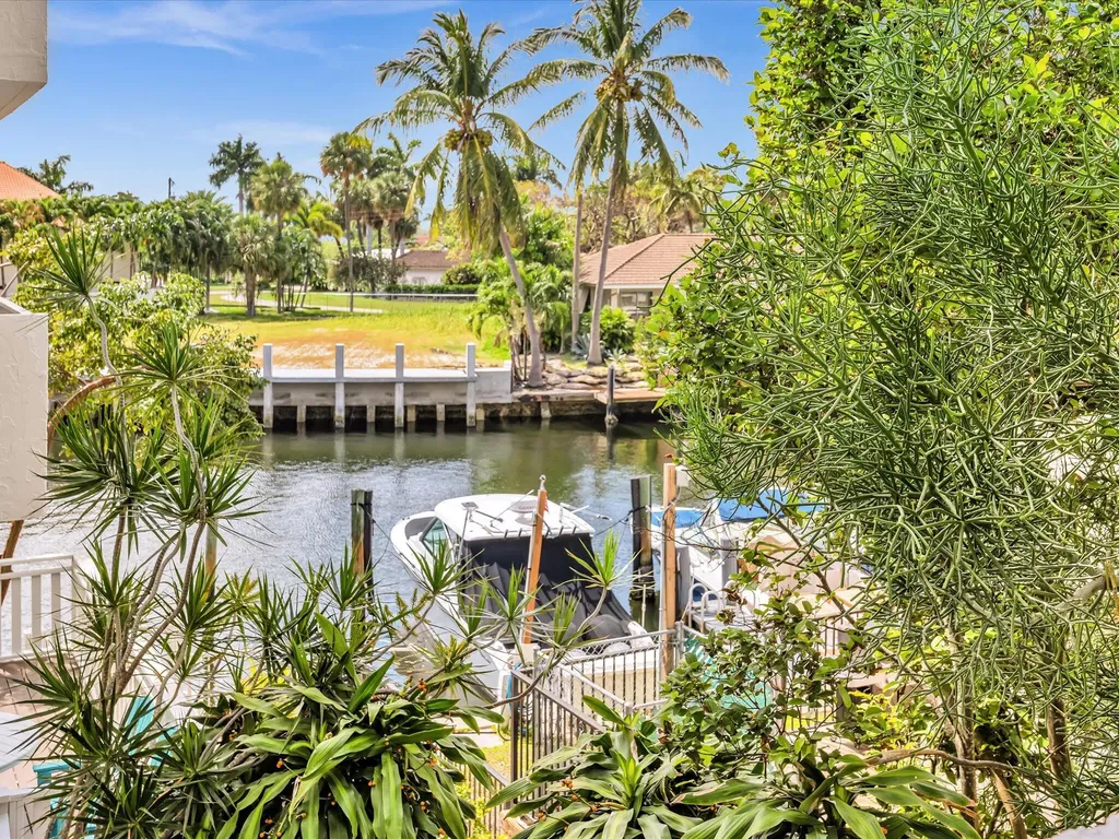 1421 S Ocean Boulevard Pompano Beach FL 33062