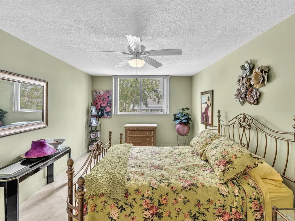 1421 S Ocean Boulevard Pompano Beach FL 33062