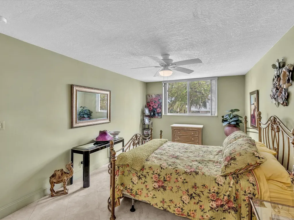 1421 S Ocean Boulevard Pompano Beach FL 33062