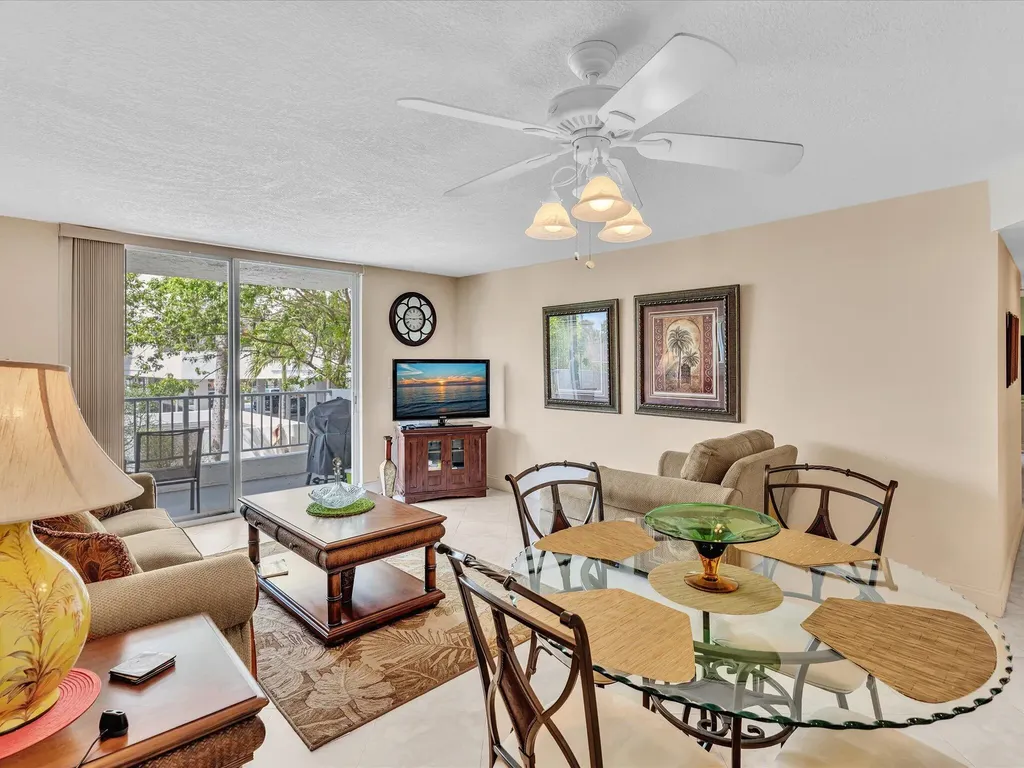 1421 S Ocean Boulevard Pompano Beach FL 33062