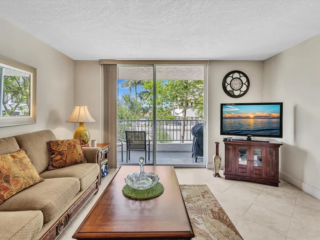1421 S Ocean Boulevard Pompano Beach FL 33062