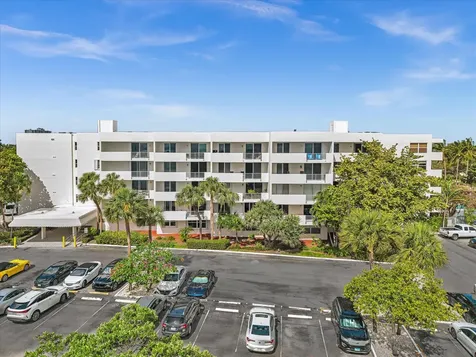 1421 S Ocean Boulevard Pompano Beach FL 33062