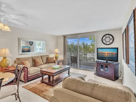 1421 S Ocean Boulevard Pompano Beach FL 33062