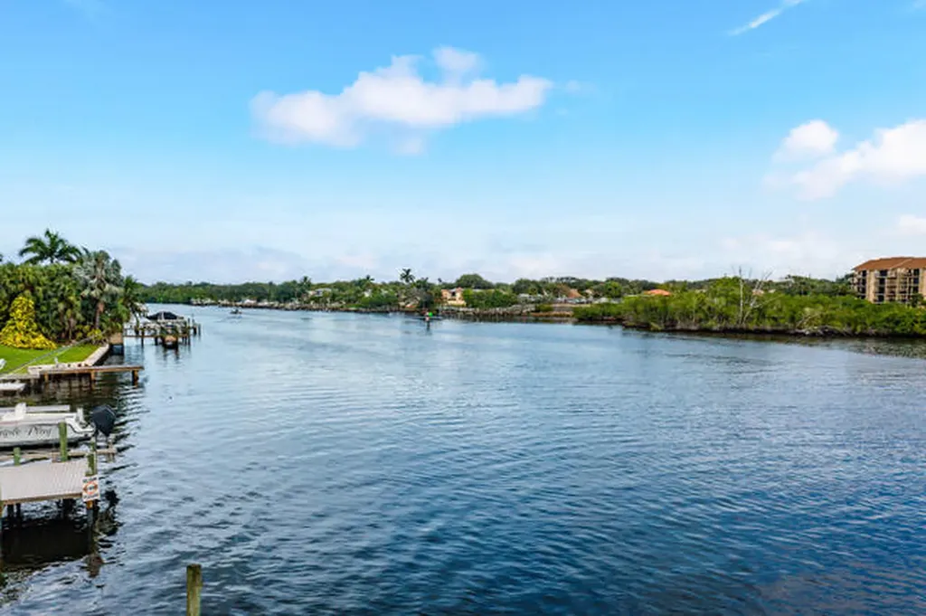 14880 Palmwood Road Palm Beach Gardens FL 33410