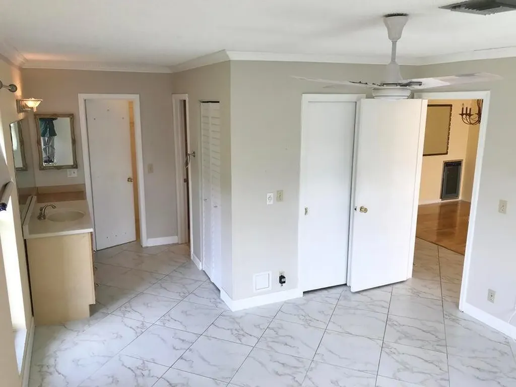 2480 Juniper Drive Delray Beach FL 33445