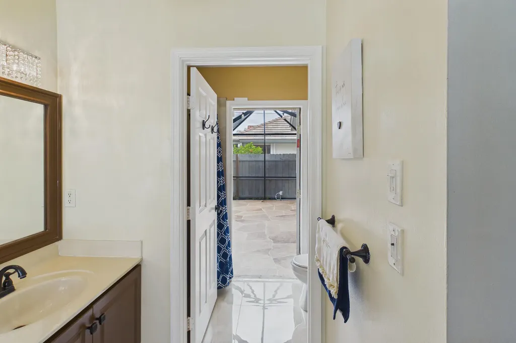 169 Executive Circle Boynton Beach FL 33436