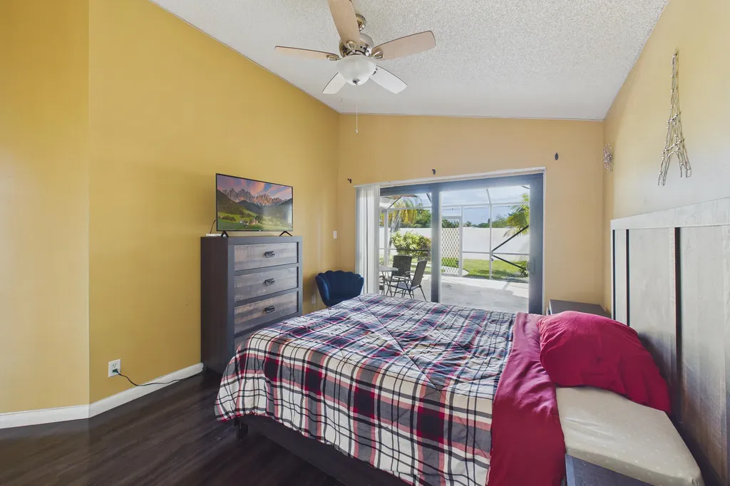 169 Executive Circle Boynton Beach FL 33436