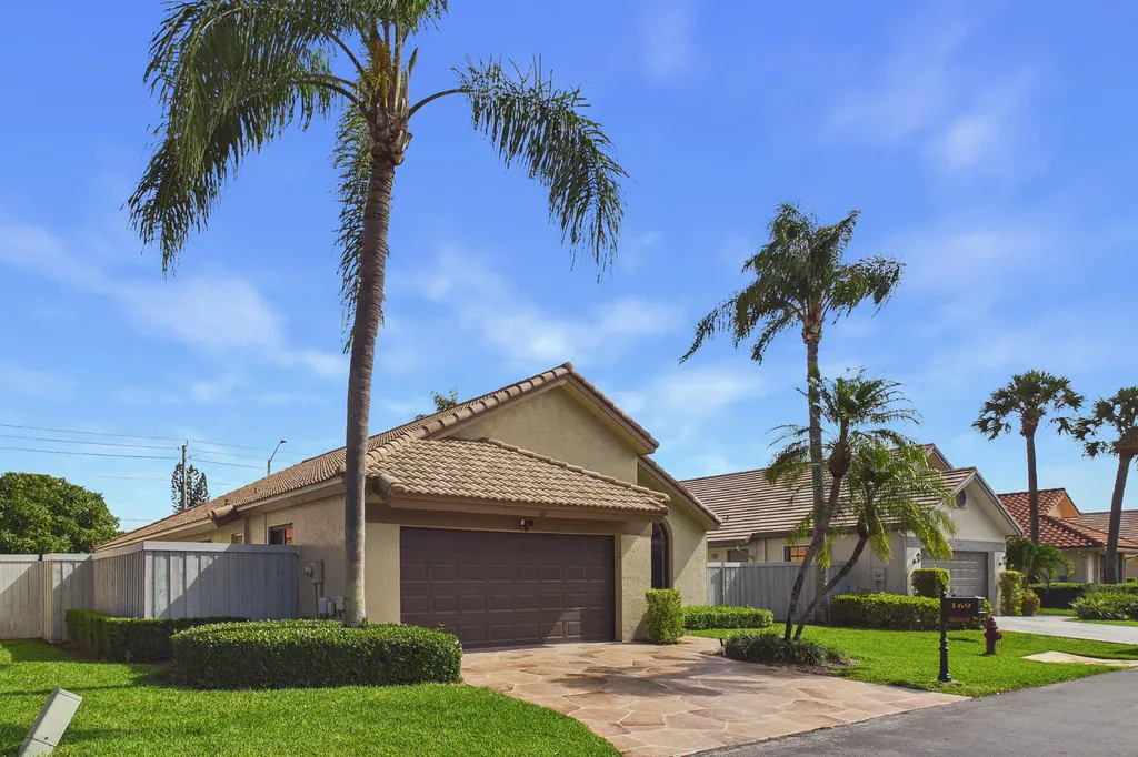 169 Executive Circle Boynton Beach FL 33436