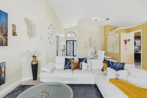 169 Executive Circle Boynton Beach FL 33436