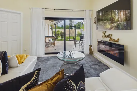 169 Executive Circle Boynton Beach FL 33436