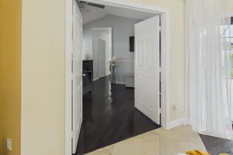 169 Executive Circle Boynton Beach FL 33436