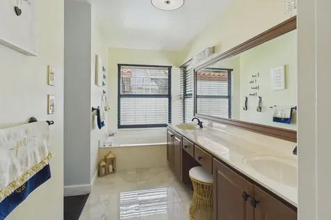 169 Executive Circle Boynton Beach FL 33436