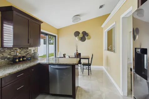169 Executive Circle Boynton Beach FL 33436