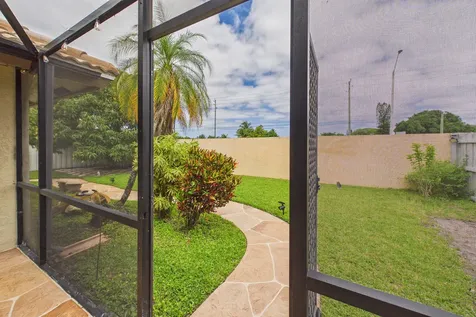 169 Executive Circle Boynton Beach FL 33436
