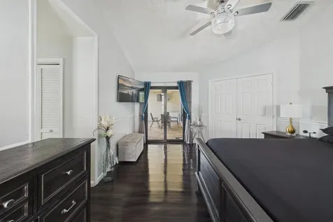 169 Executive Circle Boynton Beach FL 33436