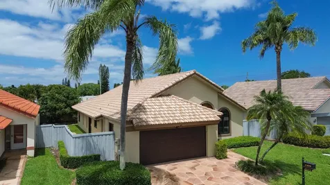 169 Executive Circle Boynton Beach FL 33436