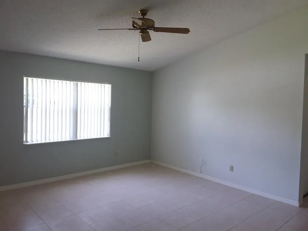 161 SW Grimaldo Port St Lucie FL 34984