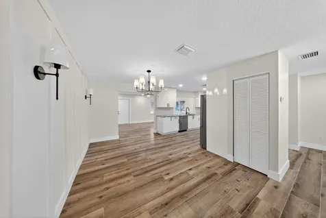 1451 SE Grapeland Avenue Port St Lucie FL 34952