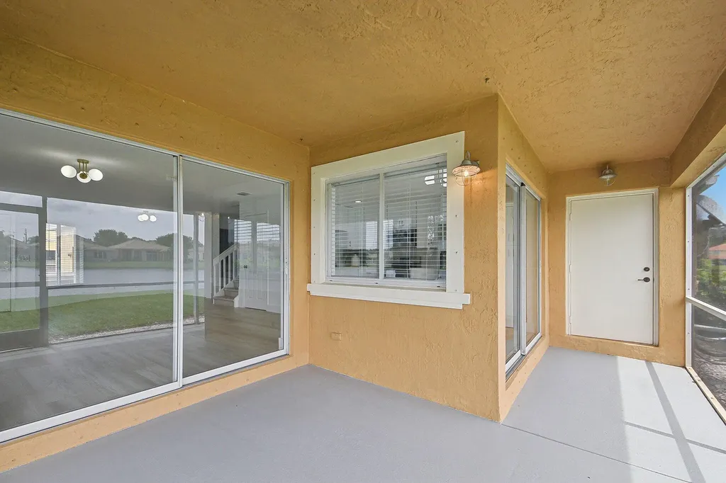 6224 Reynolds Street West Palm Beach FL 33411