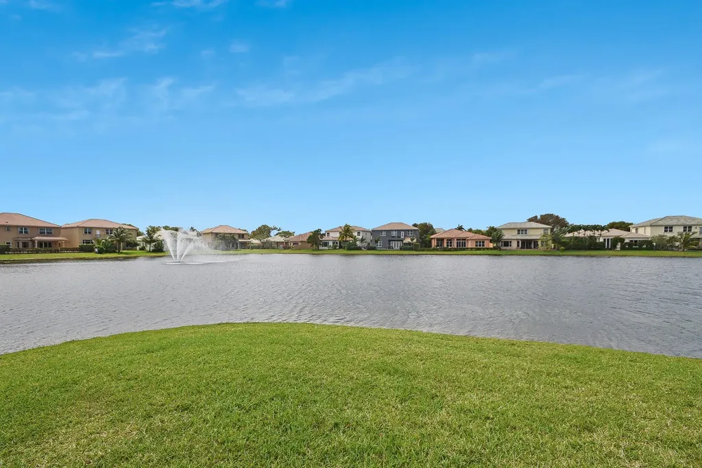 6224 Reynolds Street West Palm Beach FL 33411