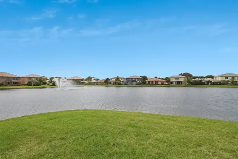 6224 Reynolds Street West Palm Beach FL 33411