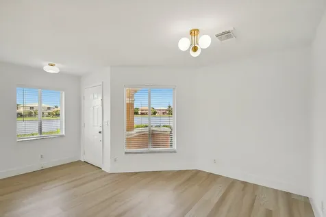 6224 Reynolds Street West Palm Beach FL 33411