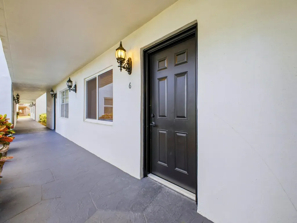 6 Normandy A Delray Beach FL 33484