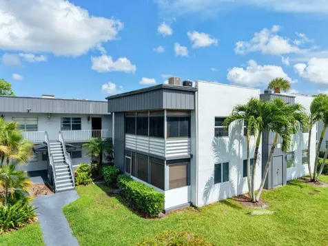 6 Normandy A Delray Beach FL 33484