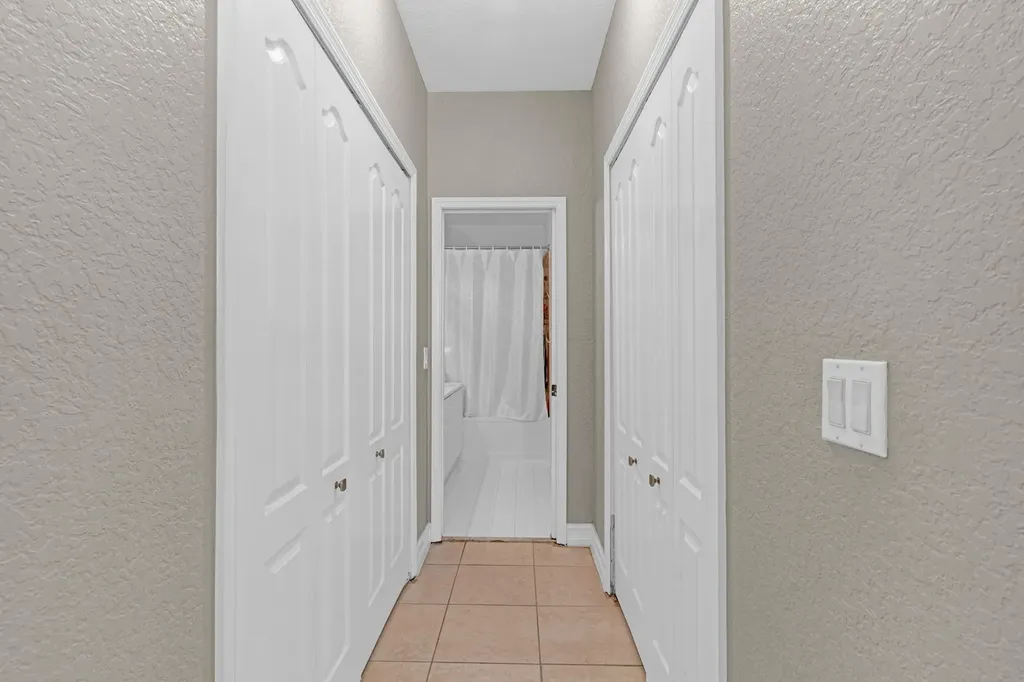 1015 Shoma Drive Royal Palm Beach FL 33414