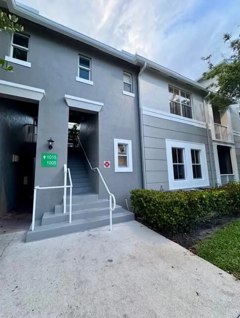 1015 Shoma Drive Royal Palm Beach FL 33414