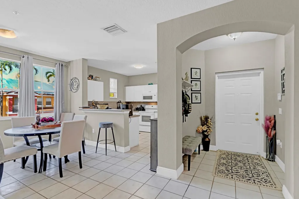 1015 Shoma Drive Royal Palm Beach FL 33414