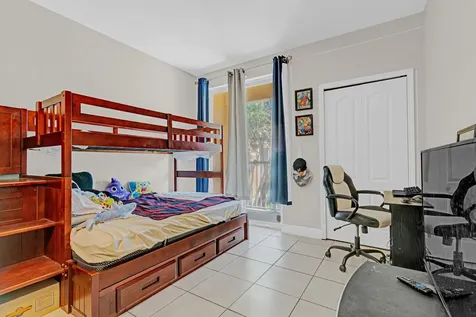 1015 Shoma Drive Royal Palm Beach FL 33414