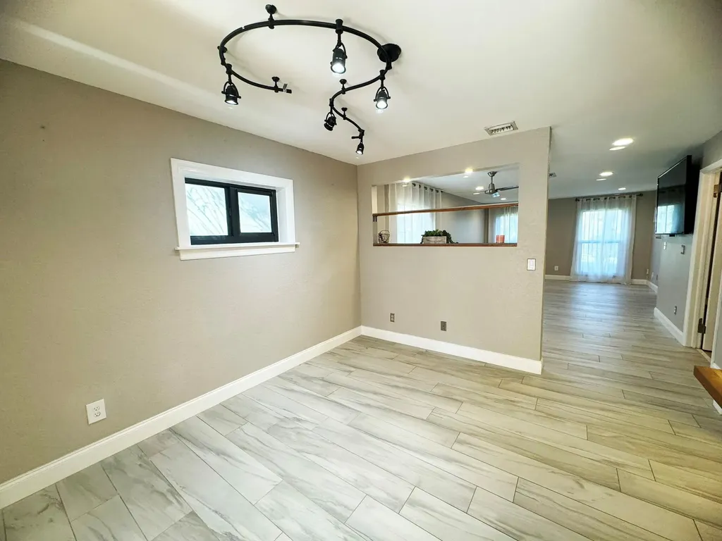321 Sandtree Drive Palm Beach Gardens FL 33403